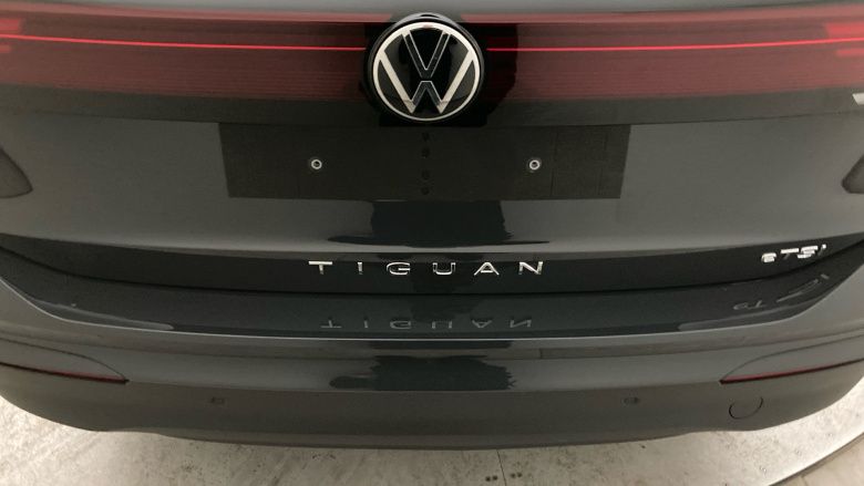 Volkswagen Tiguan 1.5 eTSI 150 Life 5dr DSG Petrol Estate
